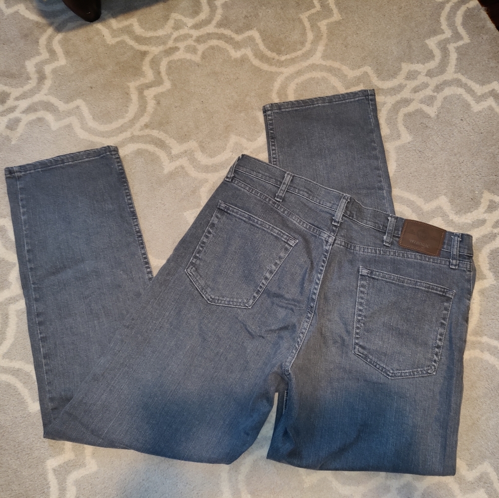 Wrangler Relaxed Fit Gray Jeans 34x32 - Picture 5 of 10
